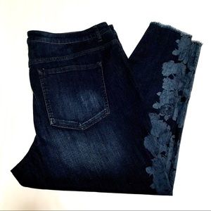 Lane Bryant Mid Rise Floral Side Jeans Size 26